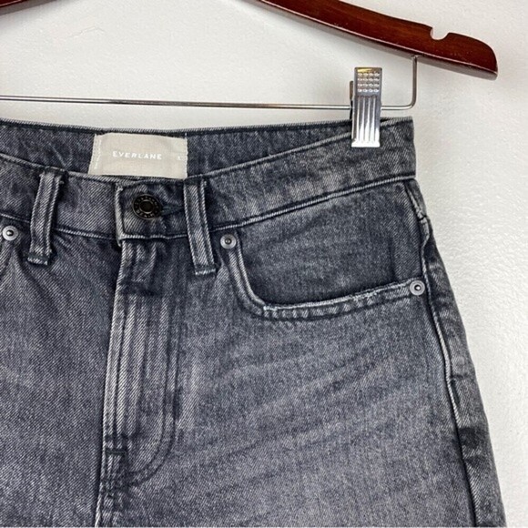 Everlane Washed Cotton Relaxed Rolled Cut off Hem Jean Shorts Black Size 24 - Picture 6 of 11